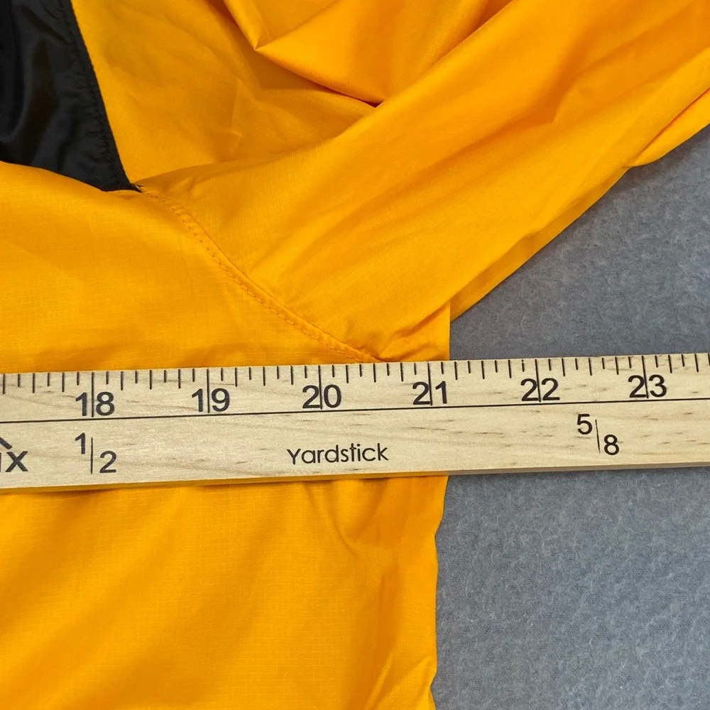 The North Face Mens Fanorak WindWall Anorak Jacket Yellow Black‎ NF0A3FZL Small